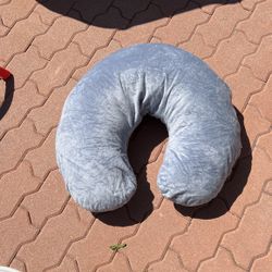 Baby Feeding Pillow