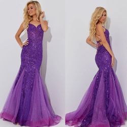 New With Tags Jasz Couture Sequin & Tulle Prom Dress & Long Formal Dress $159