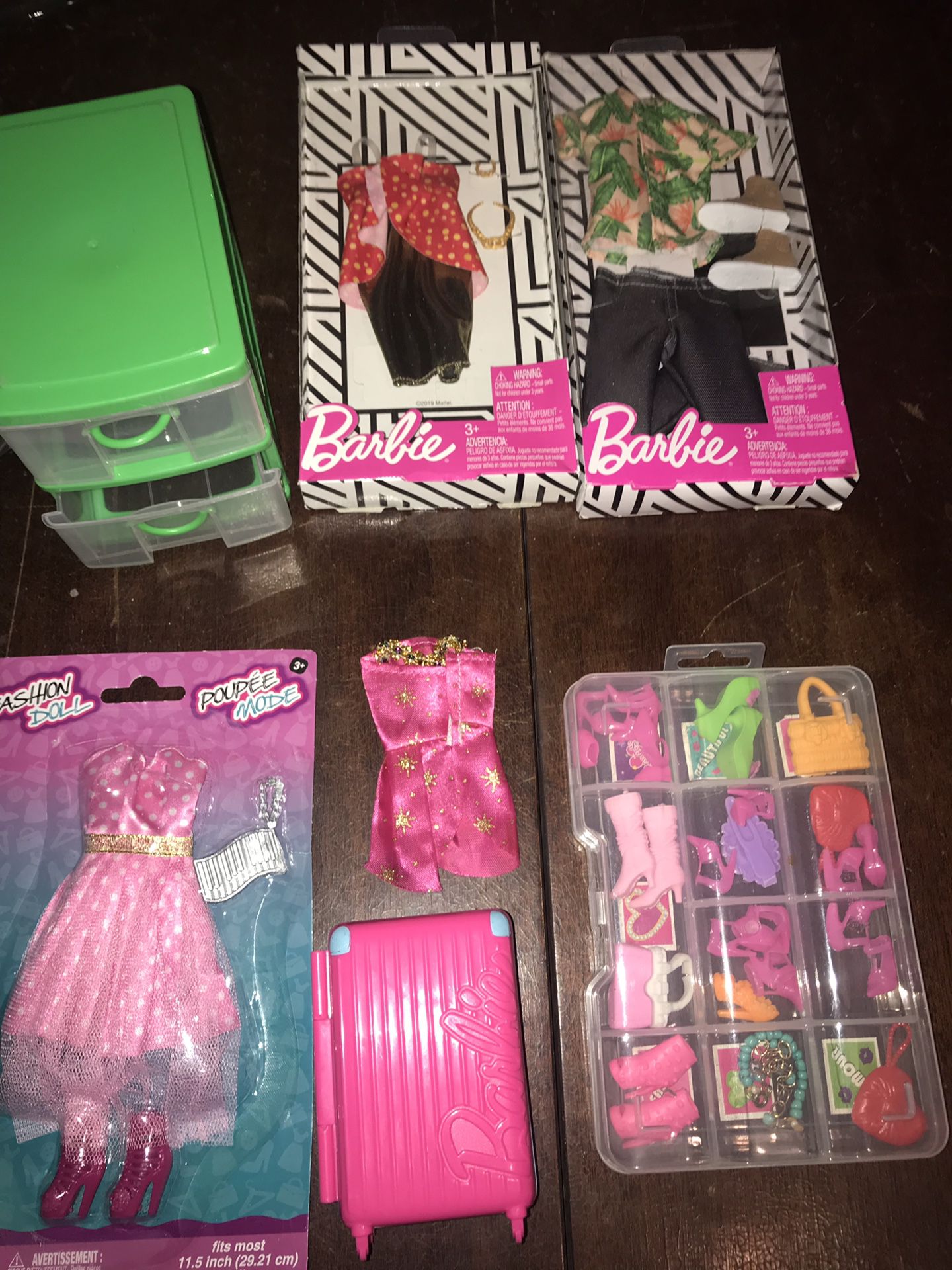 Barbie Clothes & Accessories PINK