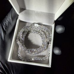 4mm 20in Moissanite Necklace 450$