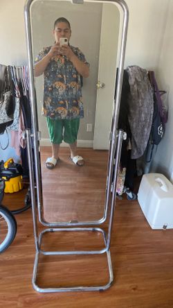Mirror that is flipable heavy