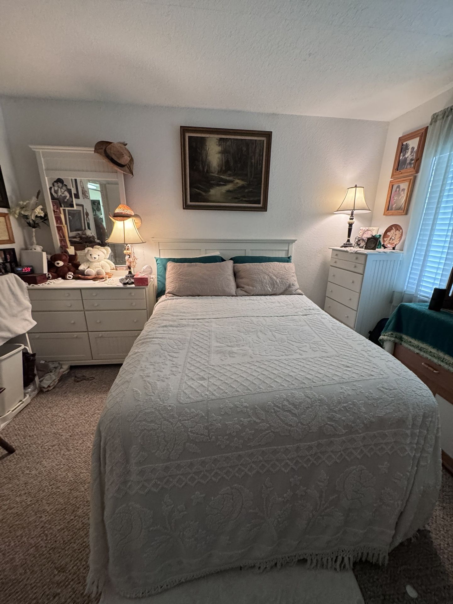 Cottage Style Adjustable Full Size Bed With Mattress & Matching Dressers