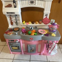 Step2 Play Kitchen With Play Food