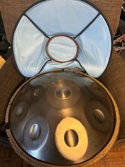 9-Note Steel Handpan Drum w/ Case