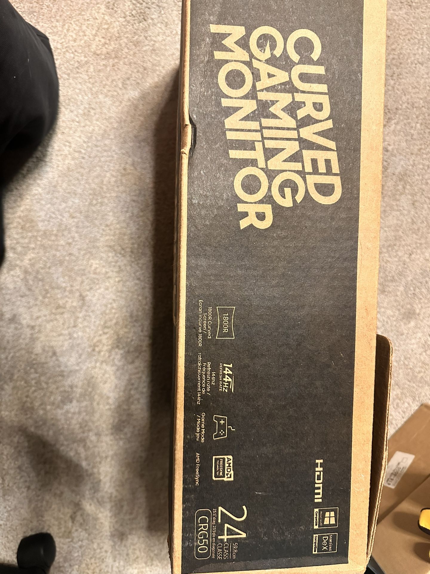 CURVED GAMING MONITOR SAMSUNG