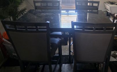 marble dining table