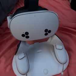 meta quest3s comes with arkham knight