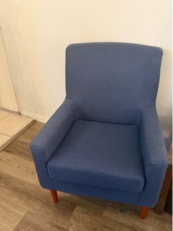 Accent chairs