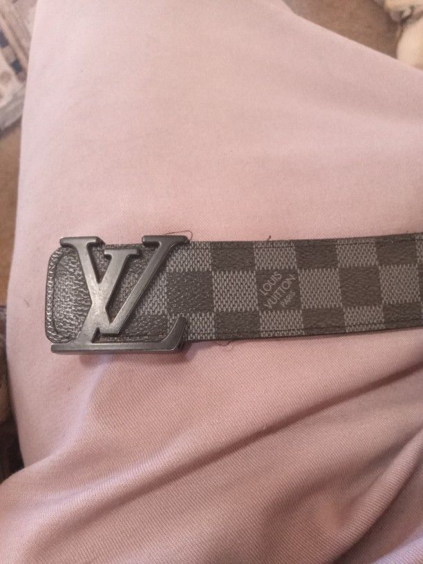 Louis Vuitton Belt Willing To Negotiate Price