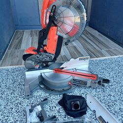 SLIDING MITER SAW 10" MILWAUKEE TOOL ONLY 