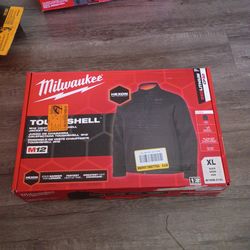 M12 heated jacket kit