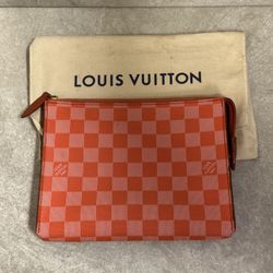 Louis Vuitton Damier Couleurs Element Clutch Piment 