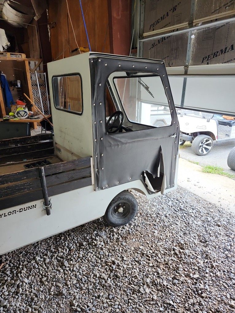 Taylor Dunn Cart