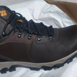 Columbia Hiking boots