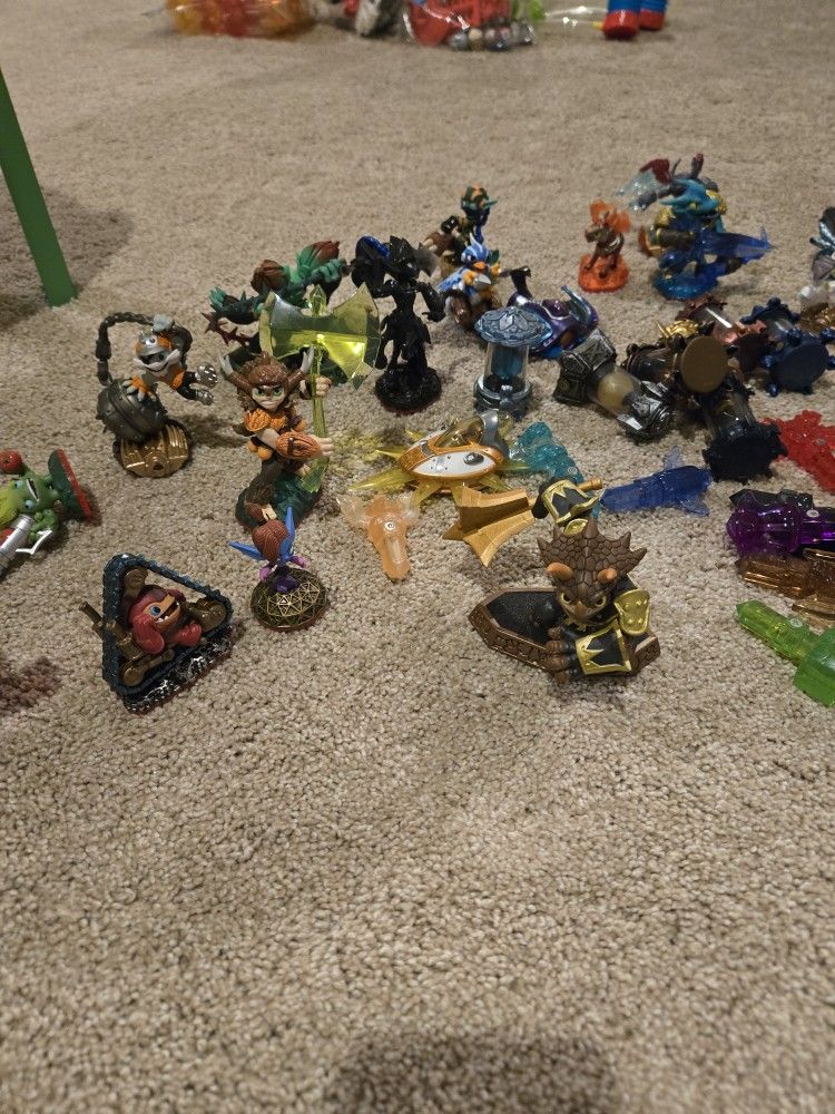 Skylanders and Disney Infinity Characters