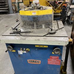 Baileigh Knotcher 1/4” Steel, Variable angle