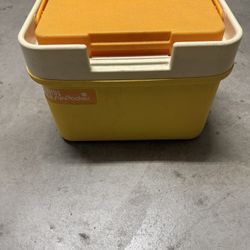 Thermos Lil Sun Packer Cooler 