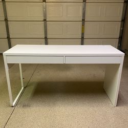 IKEA Micke Desk
