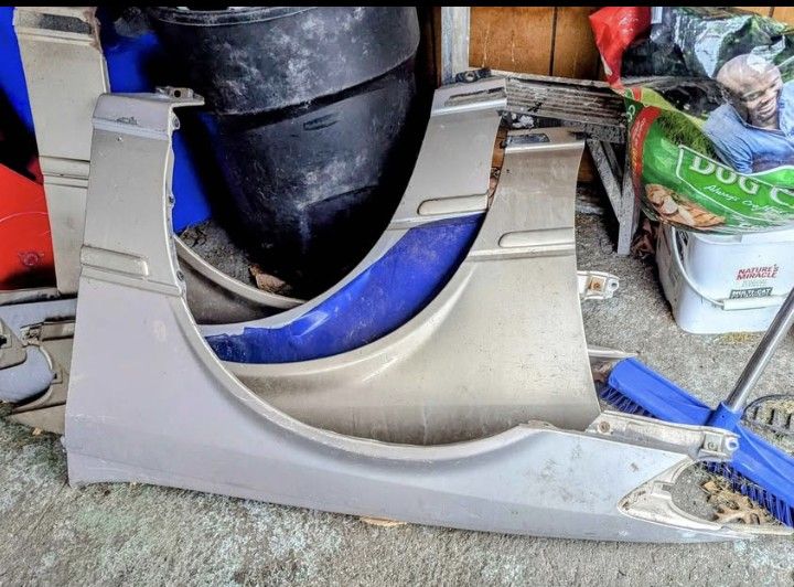 Toyota Camry Fenders For Years 97-01