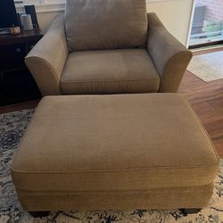 Large Chair With Ottoman 