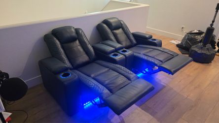 LED LEATHER RECLINERS