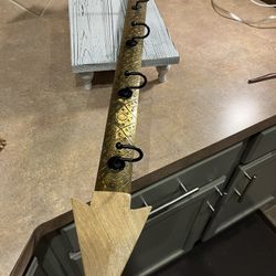Brass & Wooden Wall Arrow Hanger with Metal Hooks
