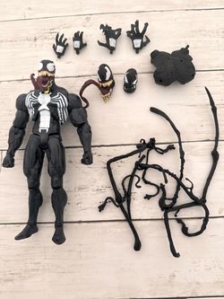Diamond Marvel Select VENOM Collector's Edition Disney Store Exclusive
