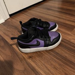  Air Jordan 1 Low AltPurple Venom youth size 11 Child’s