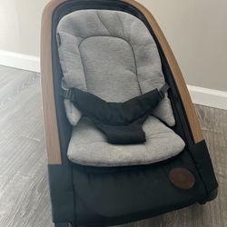 Maxi-Cosi 2-in-1 Kori Lightweight Bouncer