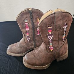 GIRL BOOTS