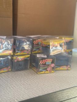 Squeez Ball Squeeze & Stretch Toy – Lot of 6