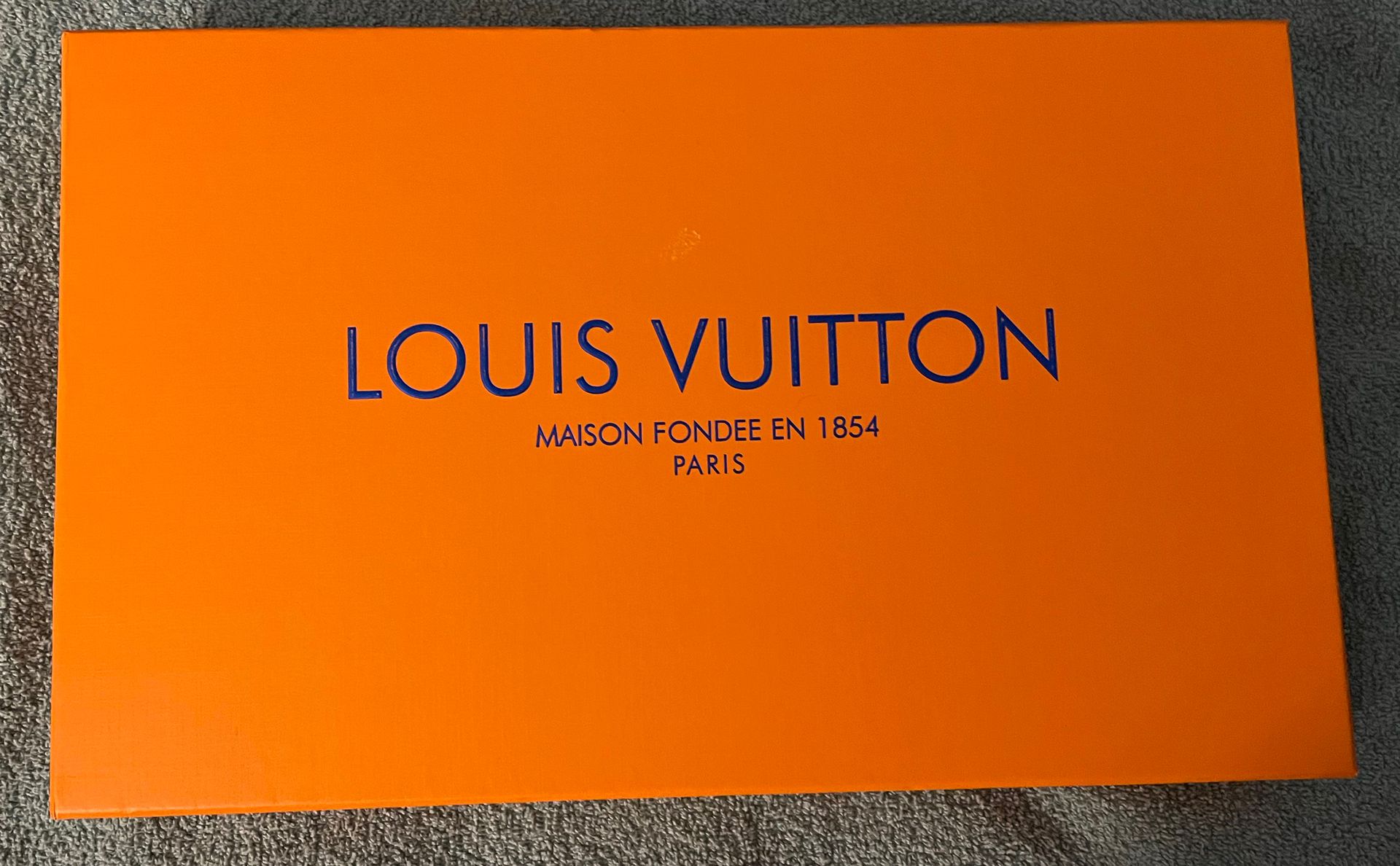 Louis Vuitton LV Monogram Silk Cashmere Brown Dark Blue Scarf Wrap 74” x  27.5” for Sale in New York, New York - OfferUp