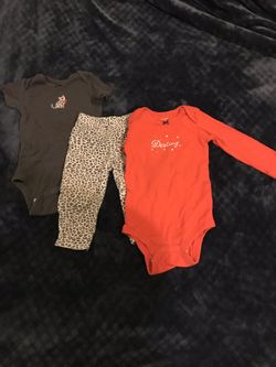 Carter’s 12 Months 3 Piece Set