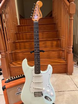 Squier Classic Vibe FSR Stratocaster w/ Orange Crush 12 Amp