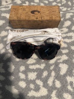 Women costa
