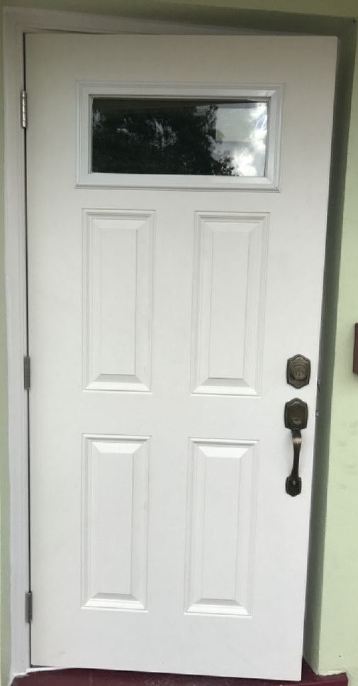 ON SALE EXTERIOR DOOR 1/4 LITE for Sale in Fort Lauderdale ON SALE EXTERIOR DOOR 1/4 LITE for Sale in Fort Lauderdale