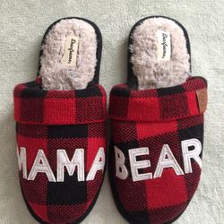 Cute! Cute!Mama Bear House Slippers Size Large
