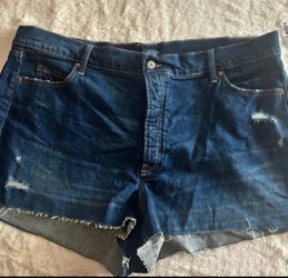 Ladies old navy higher high rise sky hi a line Jean shorts 22 nwt