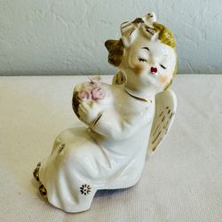 vintage sitting angel figurine mid century