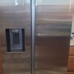 Samsung Two Door Refrigerator 