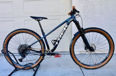 Trek Roscoe 8 (2024) - UPGRADES