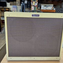 Fender Blues DeVille Tube Guitar Combo Amp 212 2-Channel 60-Watt 2x12" 
