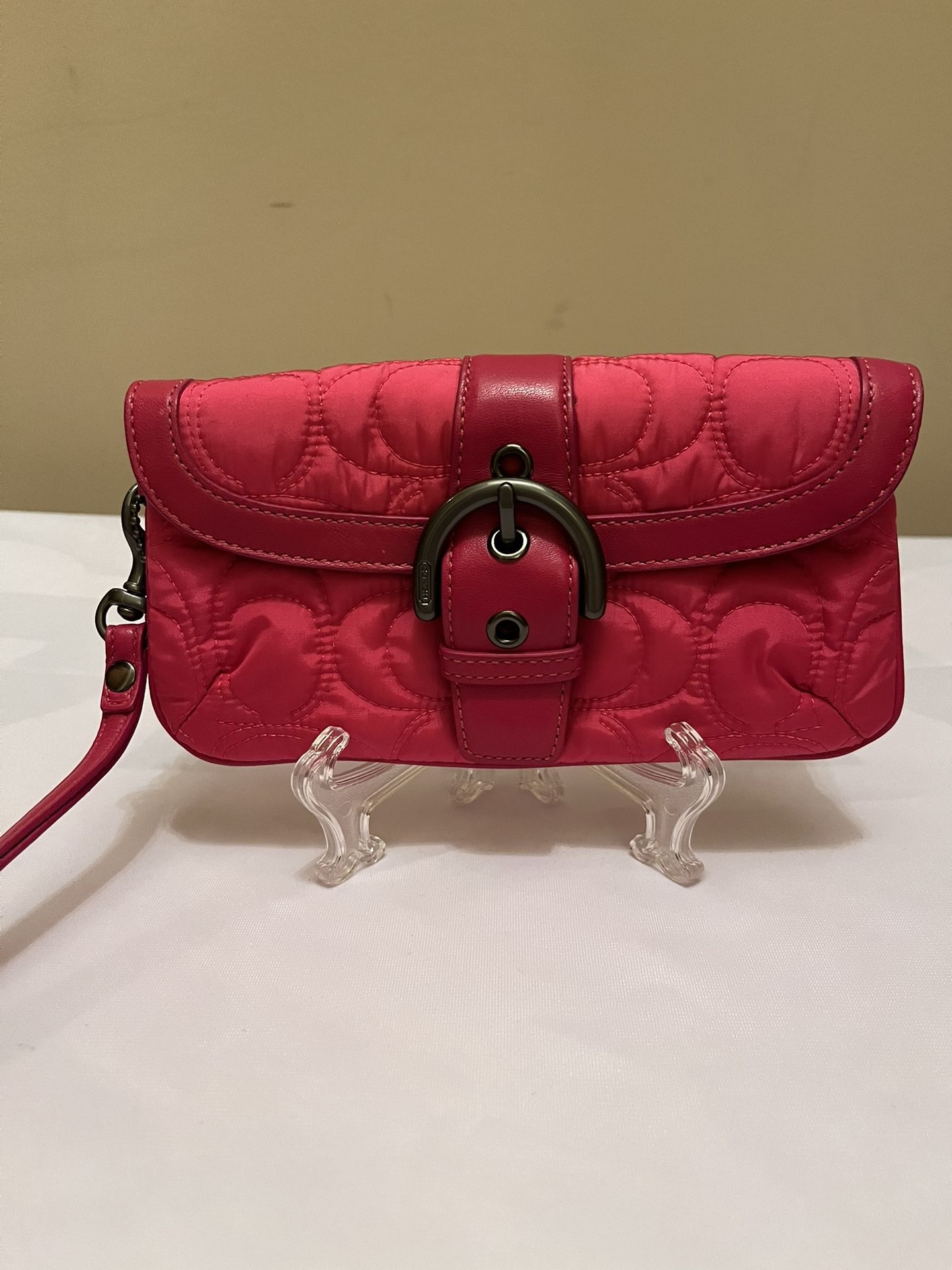 Coach SoHo Wristlet Hot Pink Gunmetal Like New - Women