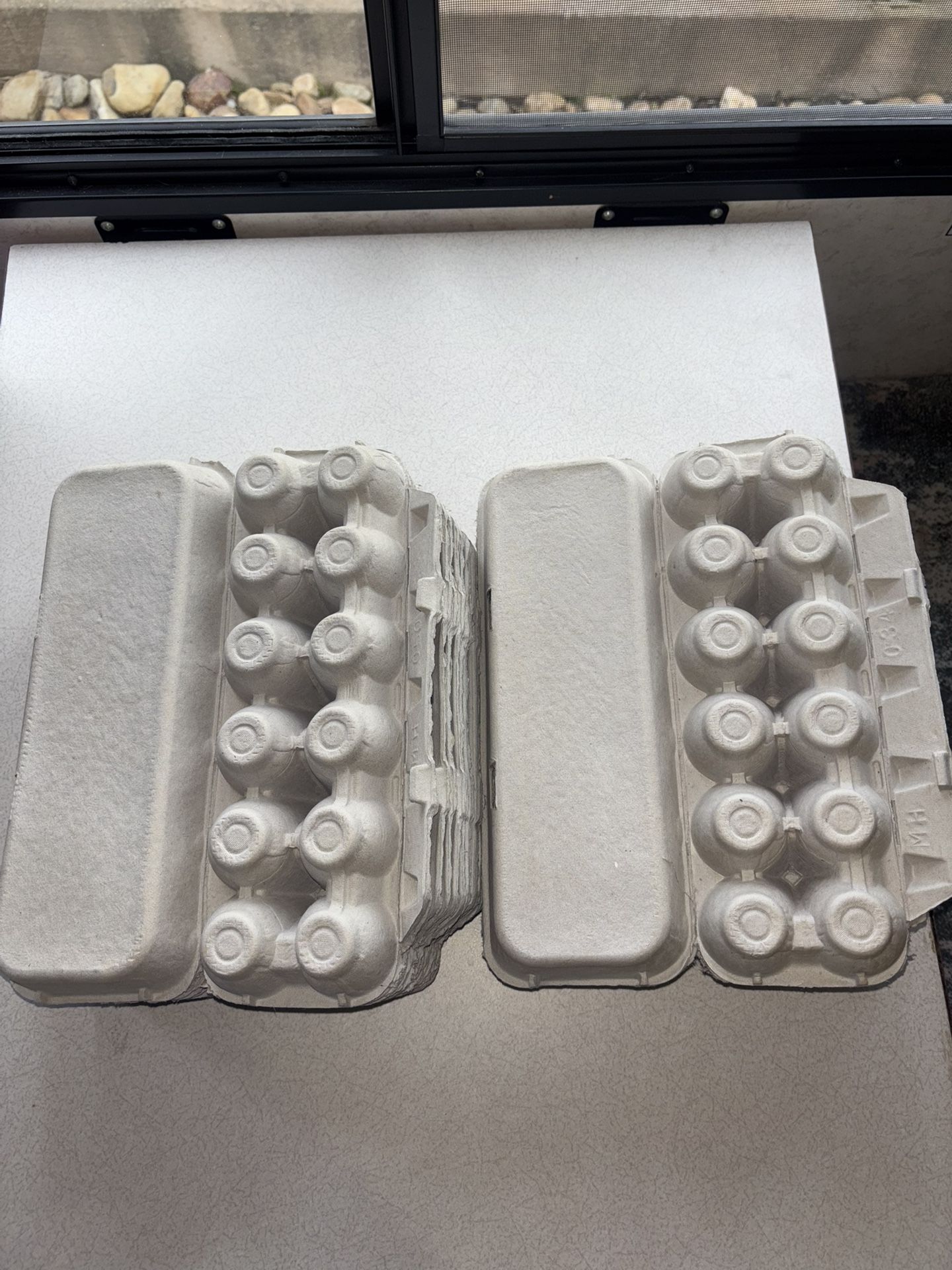 EGG CARTONS 