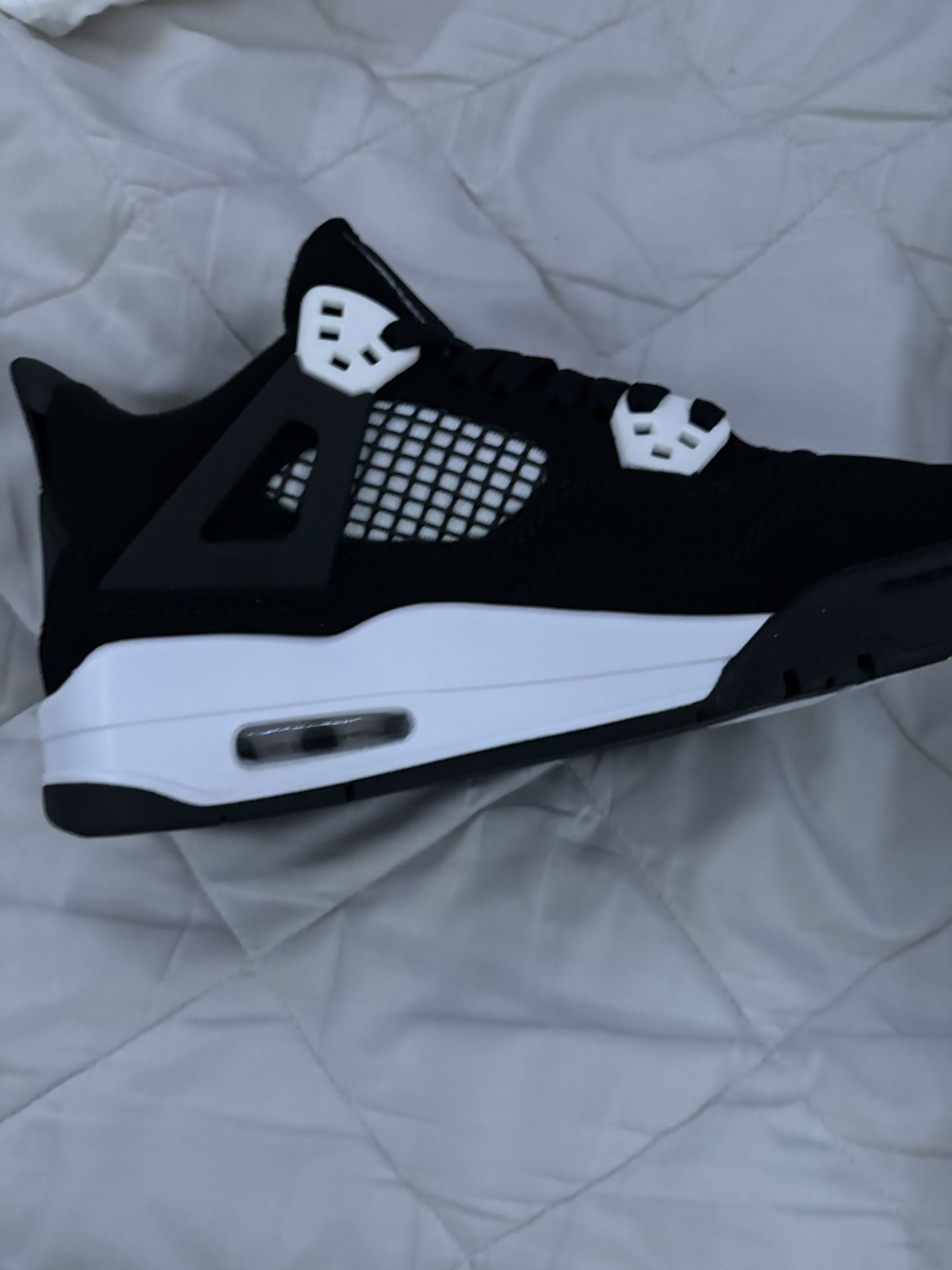 Size 4.5 Jordans Come With Box