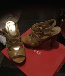 Guess Shoe