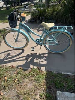 Girls bike