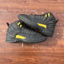 Jordan 12 Black Taxi