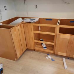 Kitchen Cabinets 