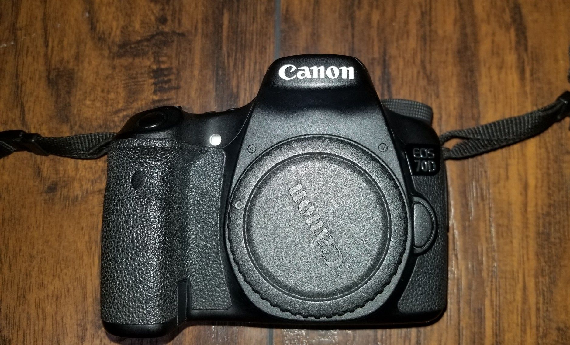 Canon 70D (body)